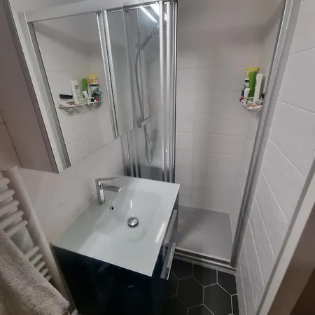Maison Vallon Carqueiranne בית נופש *